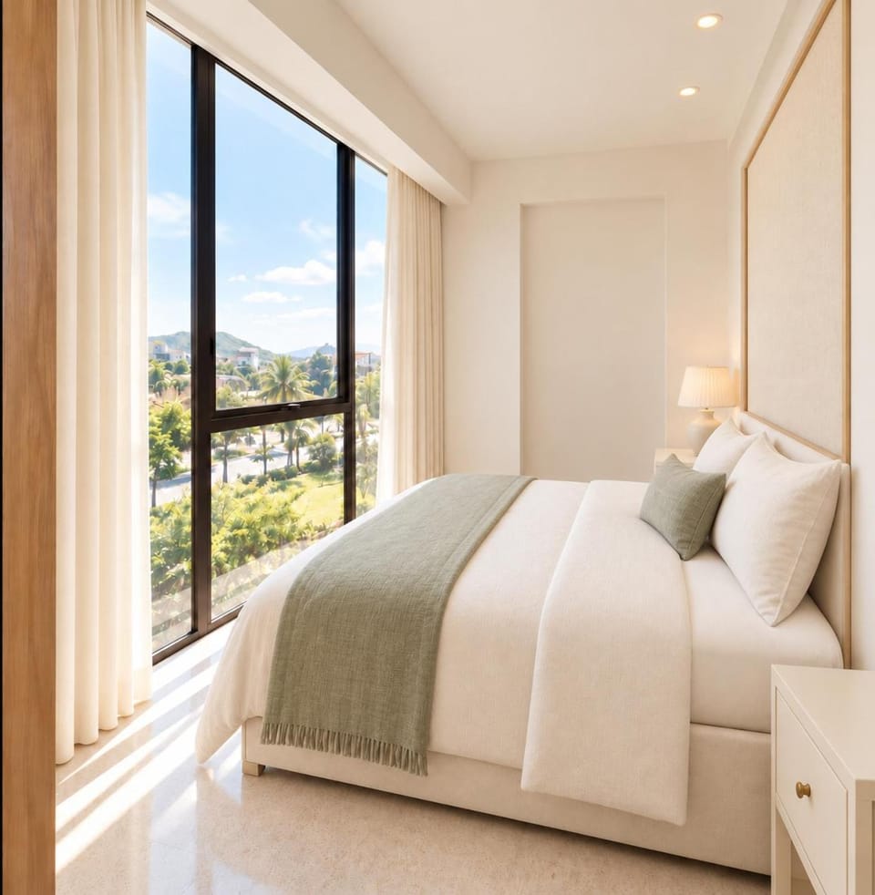 Ocean Breeze Suites Apartment in Hoa Hai