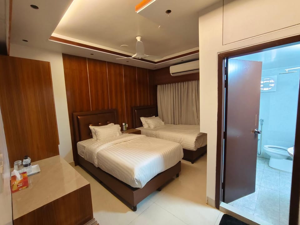 Royal Richmond Hotel Hotel in Dhaka