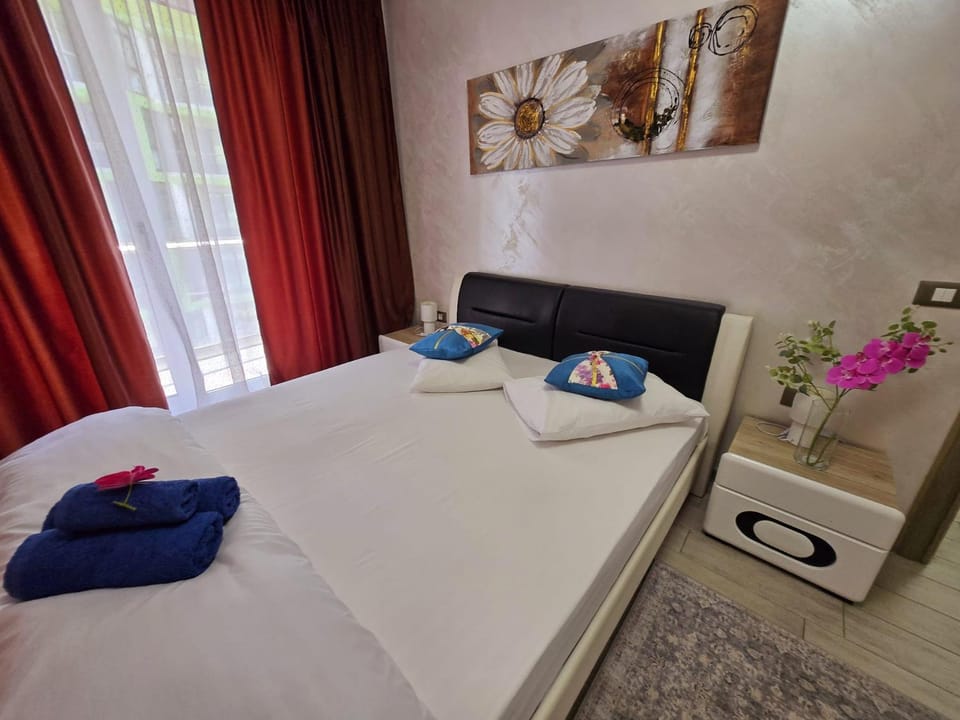 Luxurious Large Family Apartment Piscina Interioara Spa Apartment in Constanța County