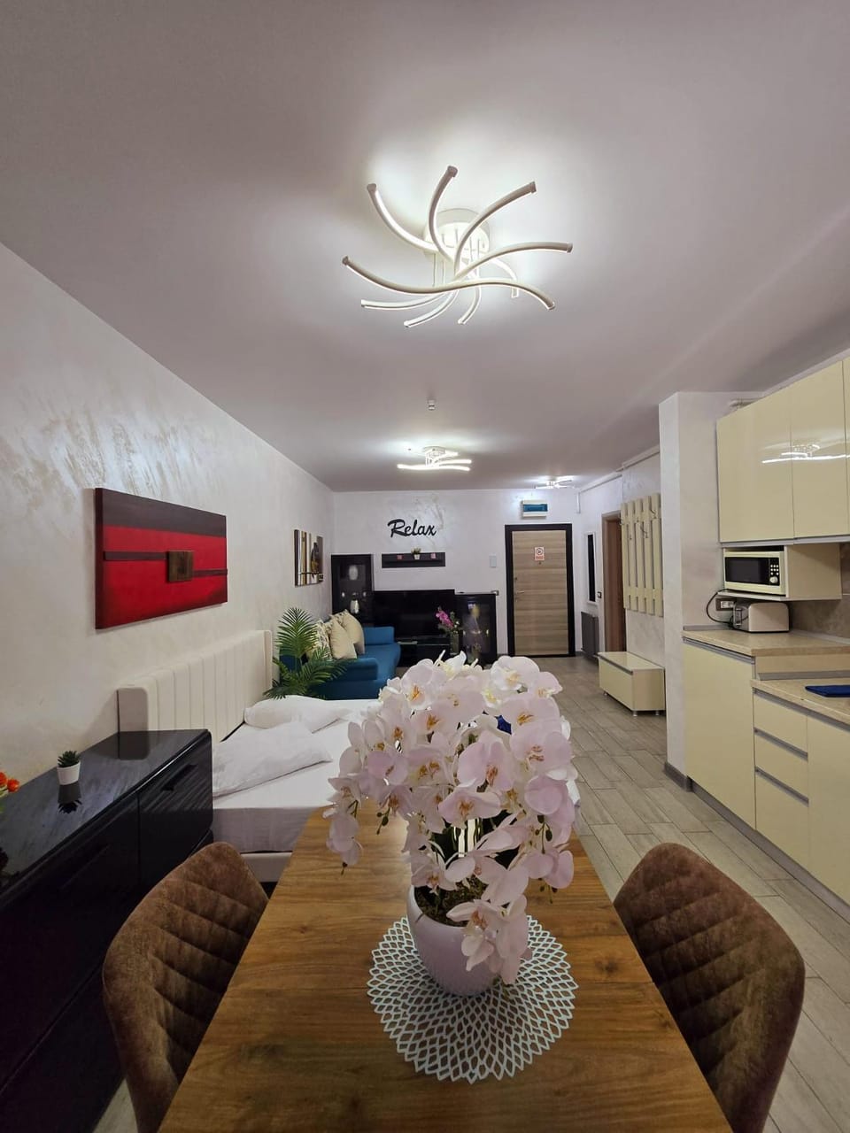 Luxurious Large Family Apartment Piscina Interioara Spa Apartment in Constanța County