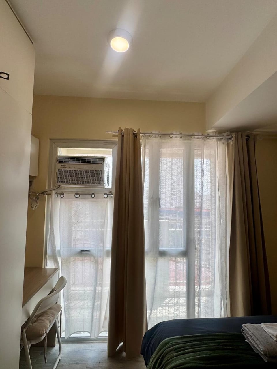 7th Floor Vivaldi Residences -Studio with balcony Apartment in Davao City