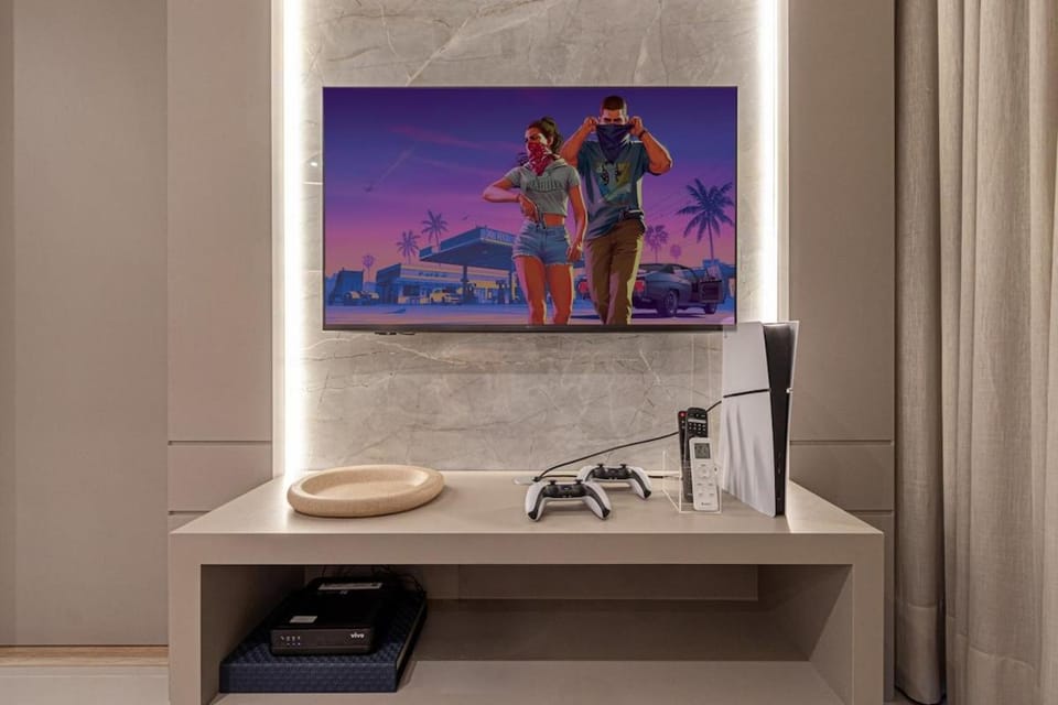 Game Room, TV and multimedia