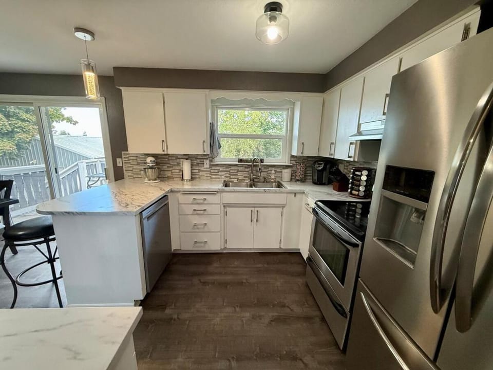 Balcony/Terrace, Kitchen or kitchenette, Seating area