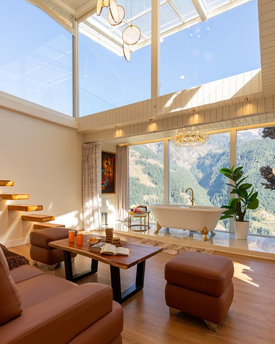 Living room, Mountain view