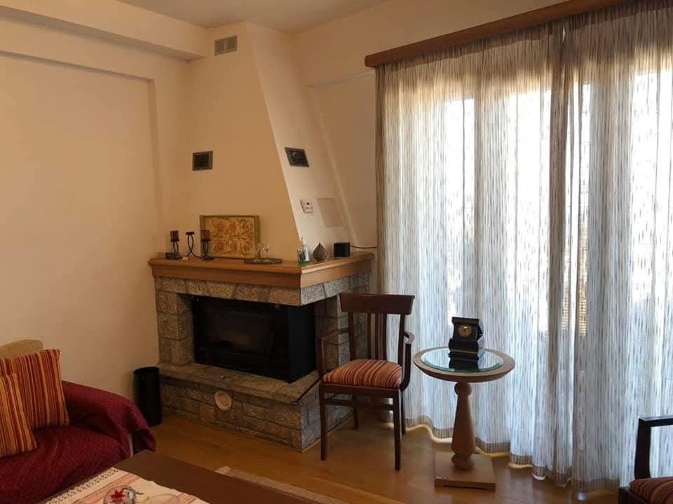 Ξυλο Και Παραδοση House in Greece