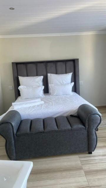 Casalabela guesthouse Bed and Breakfast in North West, South Africa