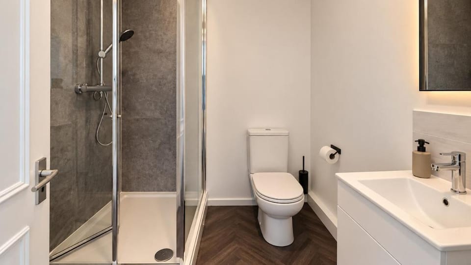 Lenton Boulevard 6 Bed Contractor & Group Stay House in Nottingham