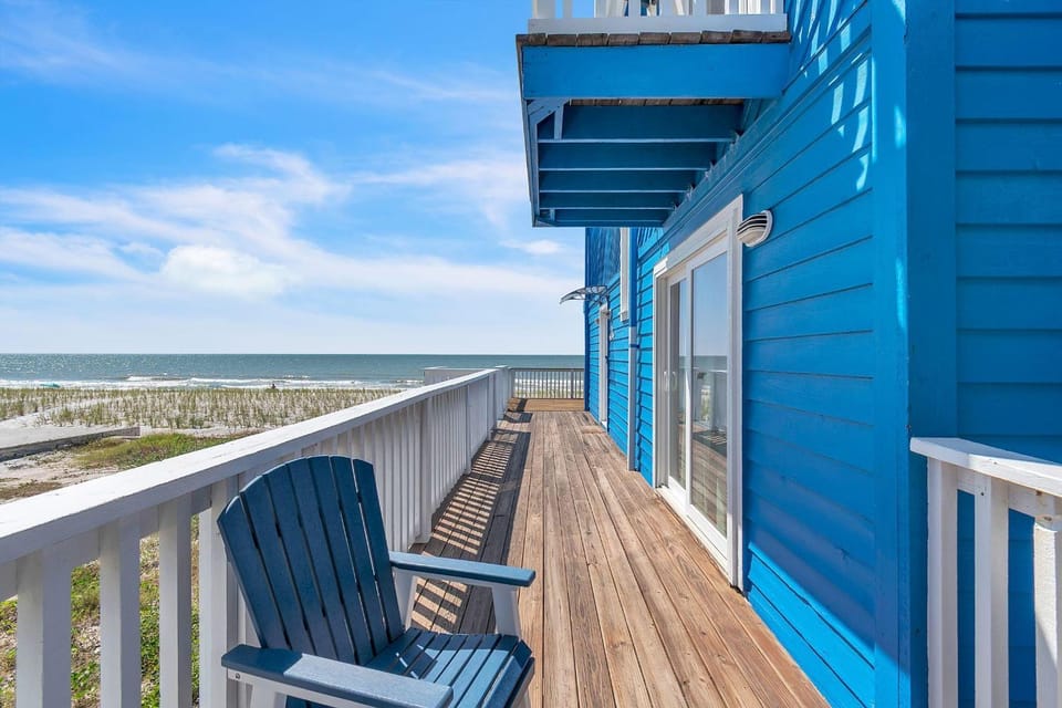 Jellyfish House in Sunset Beach