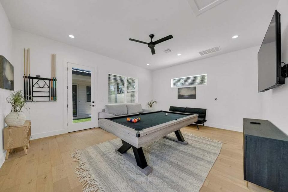 Spacious 5BR Austin Home with Pool and Games House in Austin