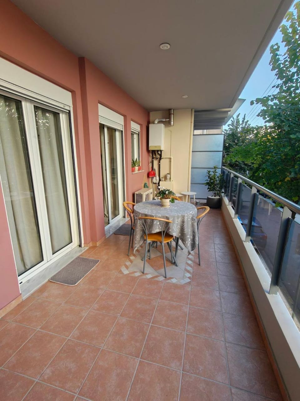 Larissa Cossy Nest Apartment in Greece