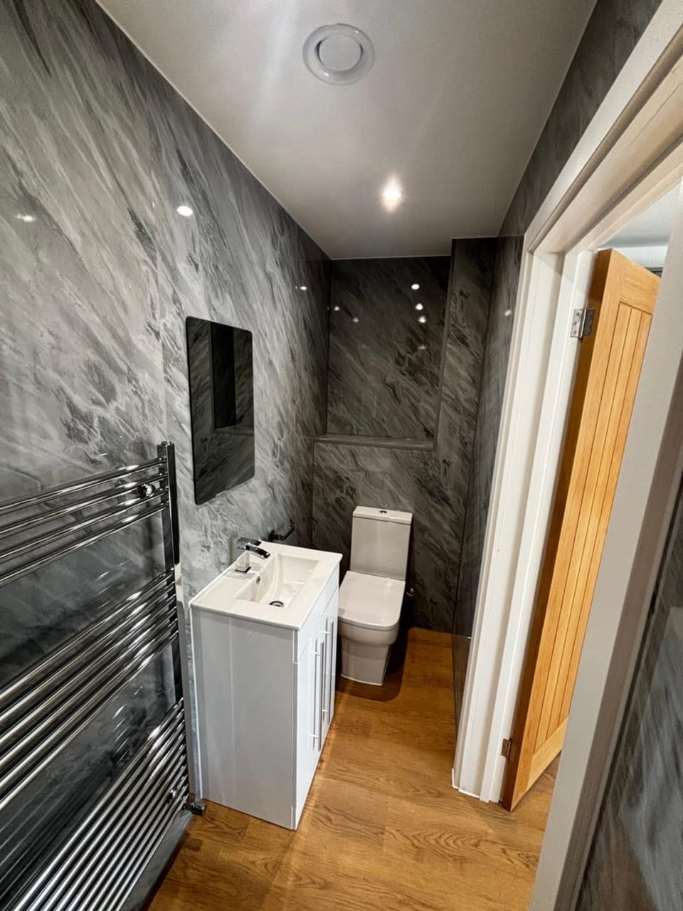 Stort View Court Bed and Breakfast in East Hertfordshire District