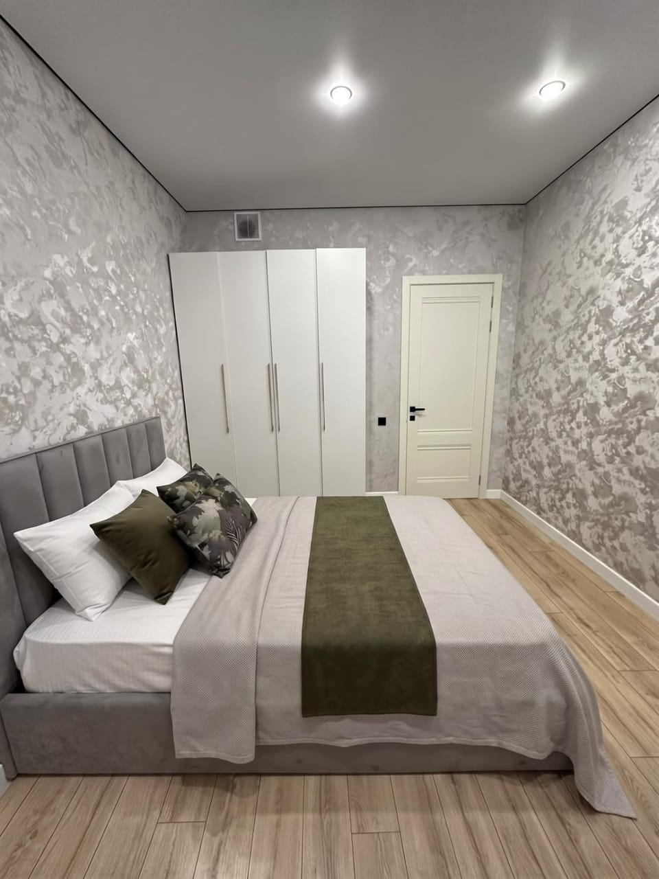 Bed, Bedroom, wardrobe