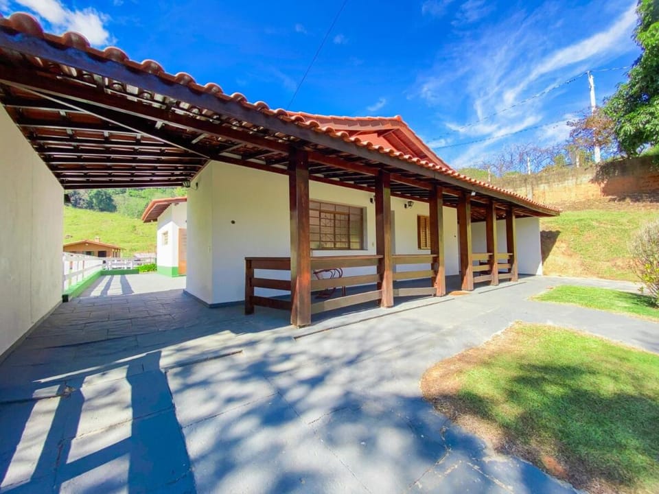 Chácara Exclusiva com Piscina para até 14 Pessoas House in Socorro