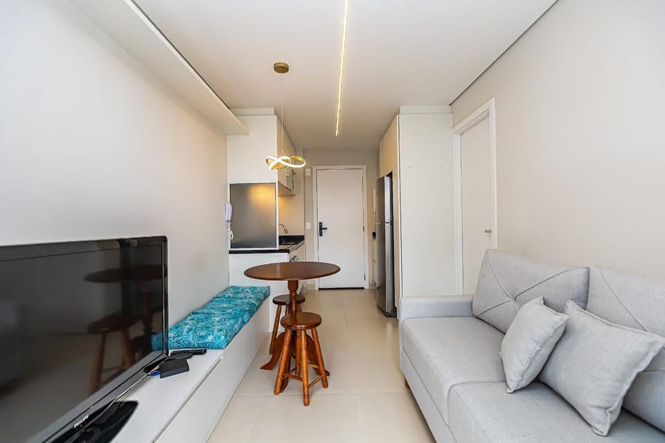Apartamento de 1 quarto super confortável -PLU0801 Apartment in Curitiba