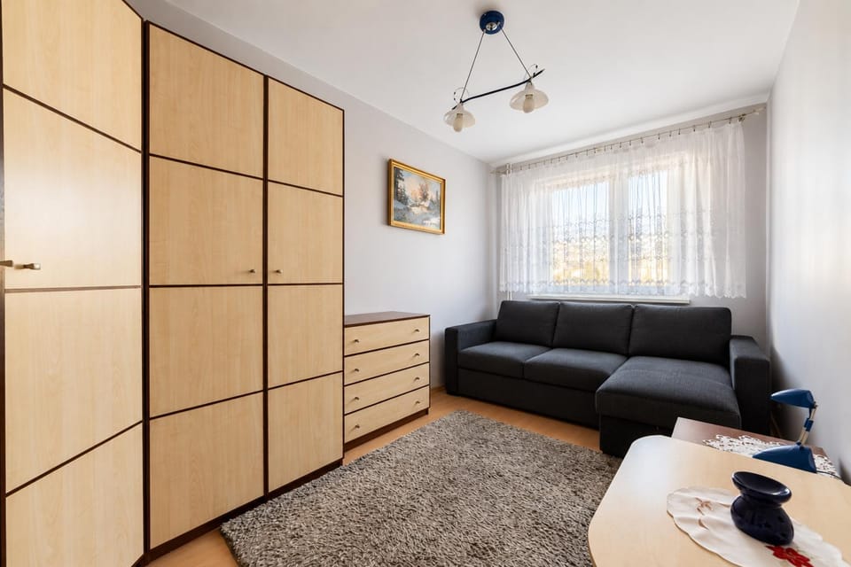 Photo of the whole room, Seating area, Bedroom, wardrobe