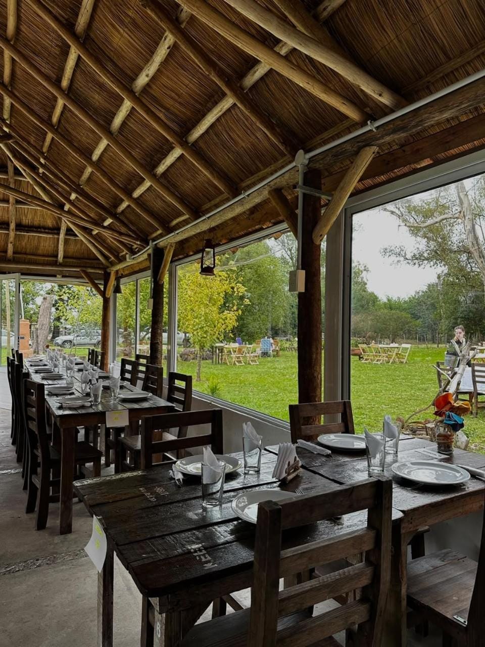 Restaurant/places to eat, Lounge or bar