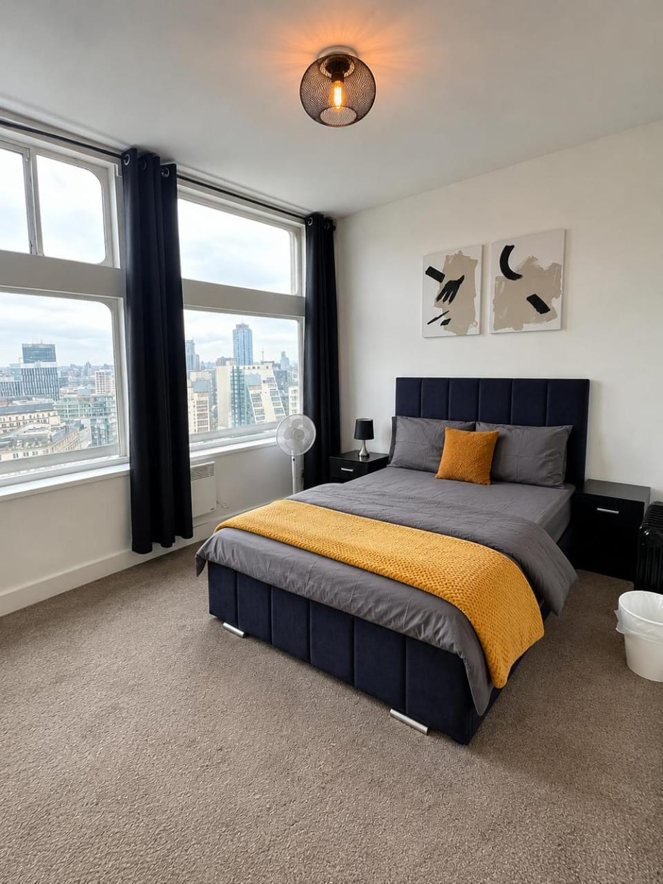 Stylish 2-Bed central AP Near Deansgate & AO Arena Apartment in Salford