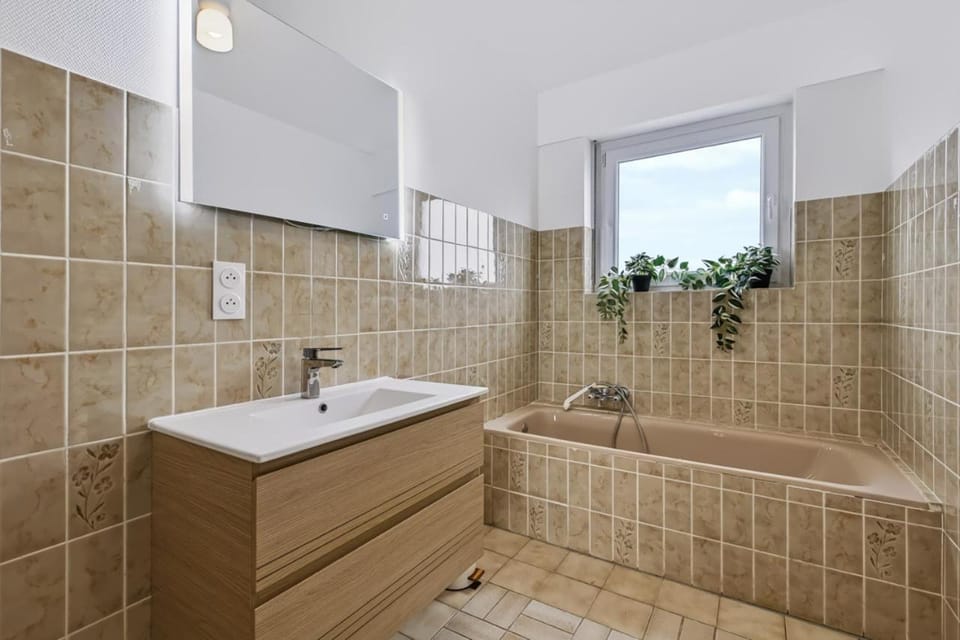 Nouveau, Proche Strasbourg, Parking, Calme Apartment in Strasbourg