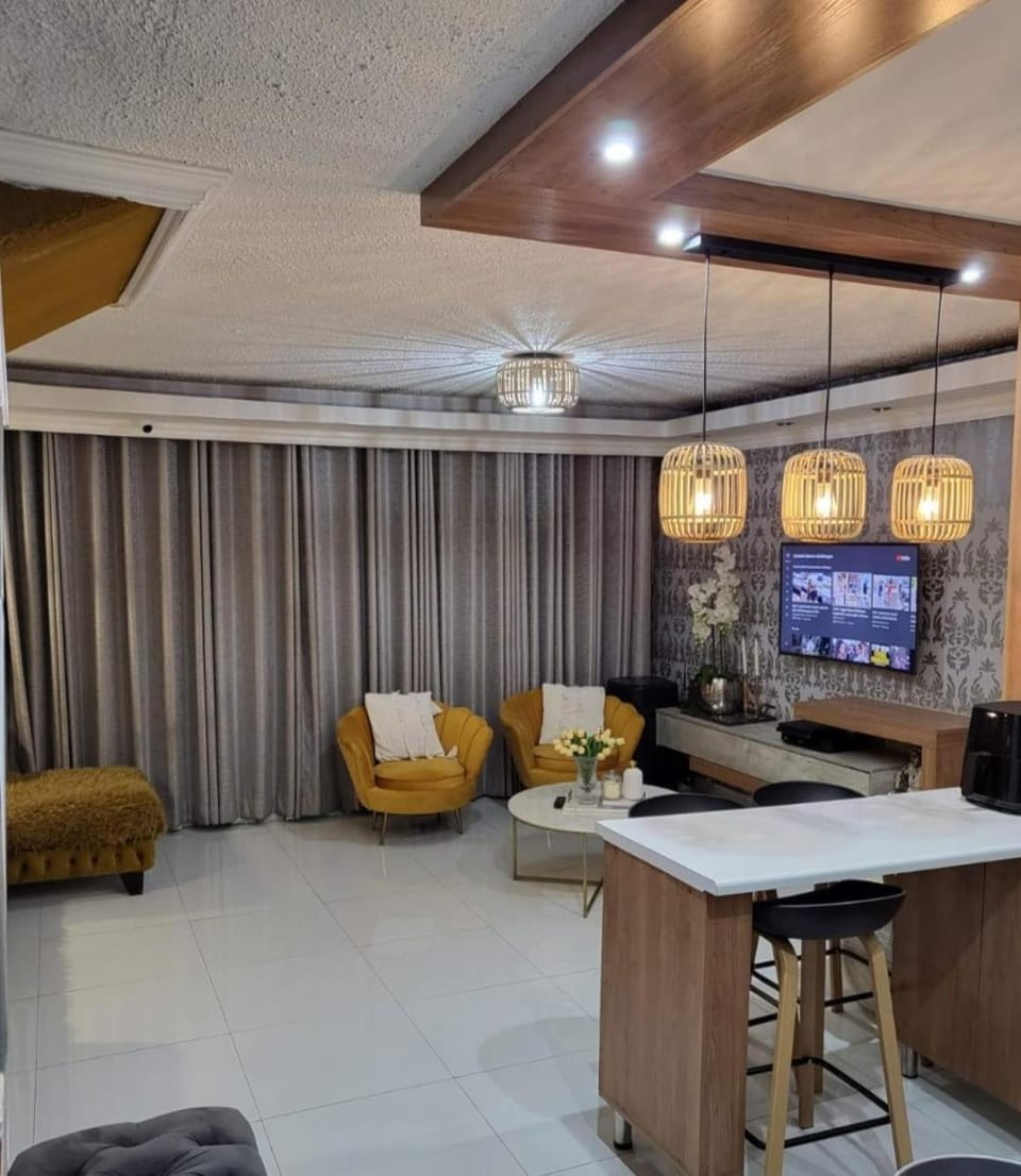 Esprimi On the park Apartment in Pretoria