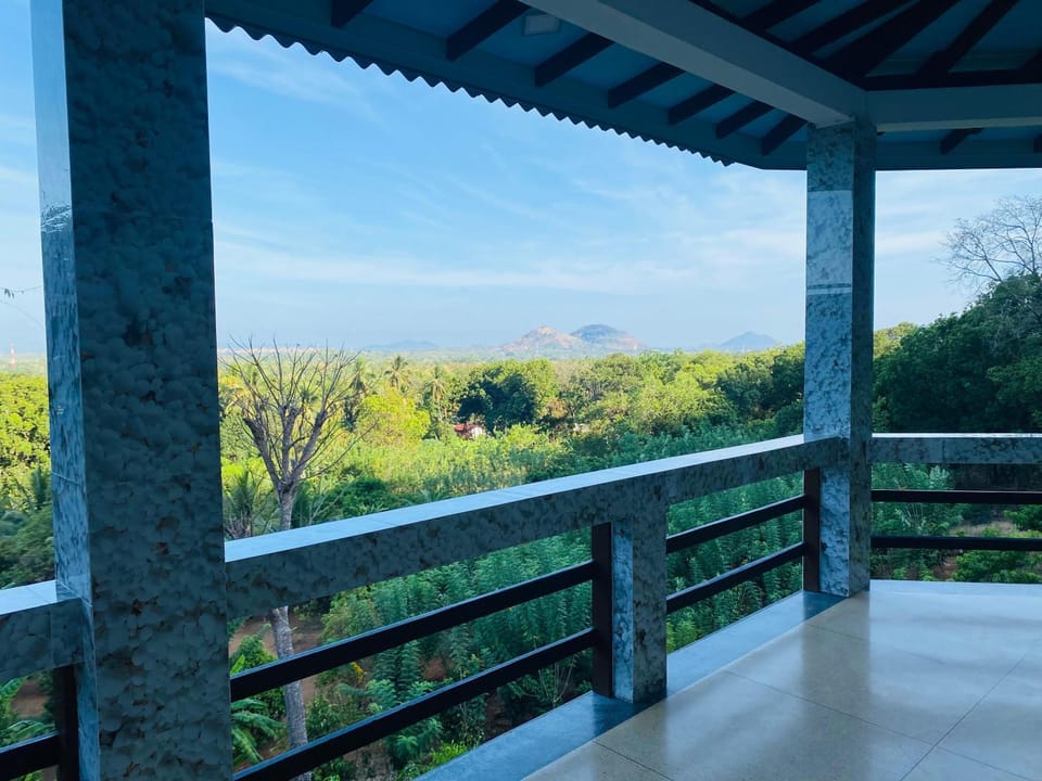 Natural landscape, View (from property/room), Balcony/Terrace