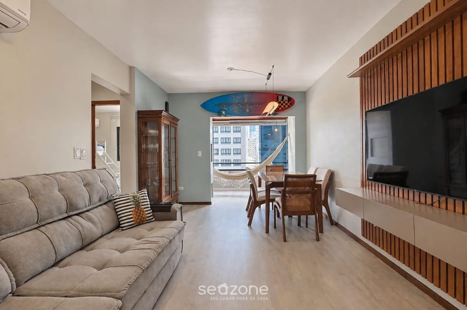 TV and multimedia, Living room, Dining area