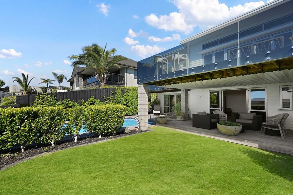 Harbour Hideout - Pool Sleeps 6 Apartment in Tauranga