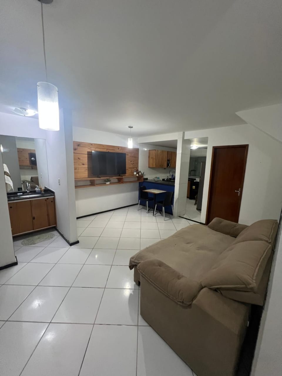 Sua casAju com café da manhã! House in Aracaju