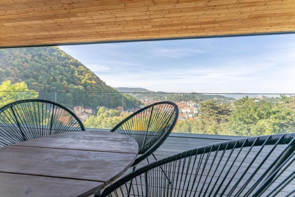 Modern penthouse with a terrace and a fantastic view Apartment in Brasov