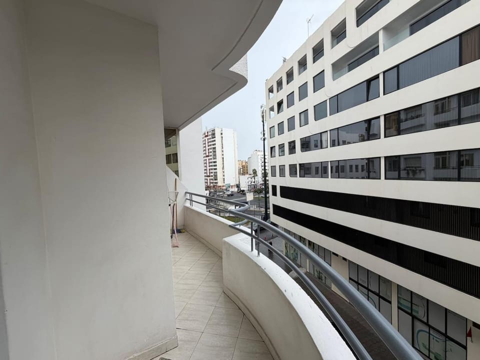 Arzak Living - Large 2-bedroom apartment - Bir Anzarane, Maarif, Casablanca Apartment in Casablanca