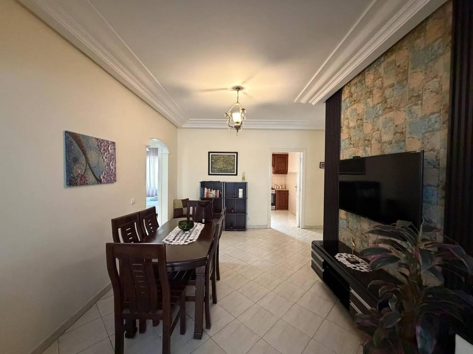 Arzak Living - Large 2-bedroom apartment - Bir Anzarane, Maarif, Casablanca Apartment in Casablanca