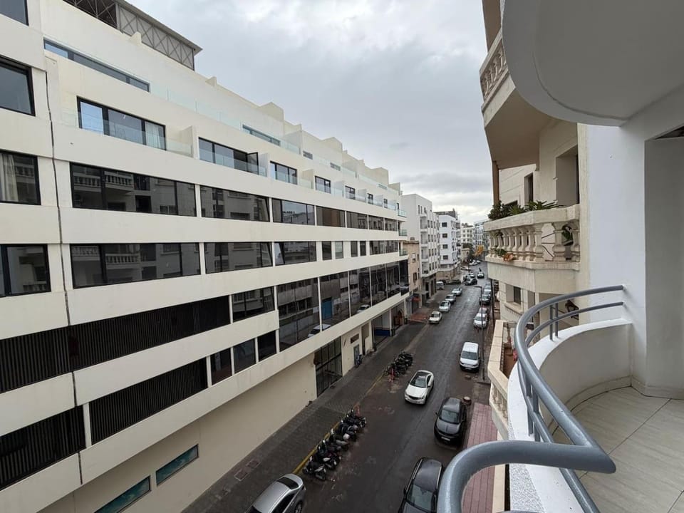 Arzak Living - Large 2-bedroom apartment - Bir Anzarane, Maarif, Casablanca Apartment in Casablanca