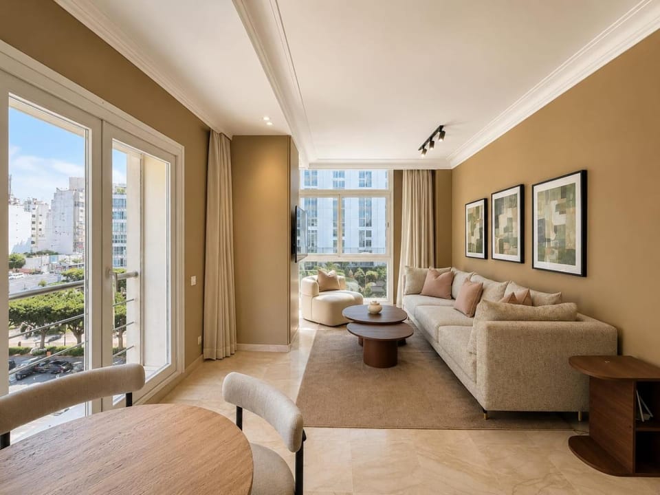 Les Arenes - Spacious 2BR facing the park Apartment in Casablanca