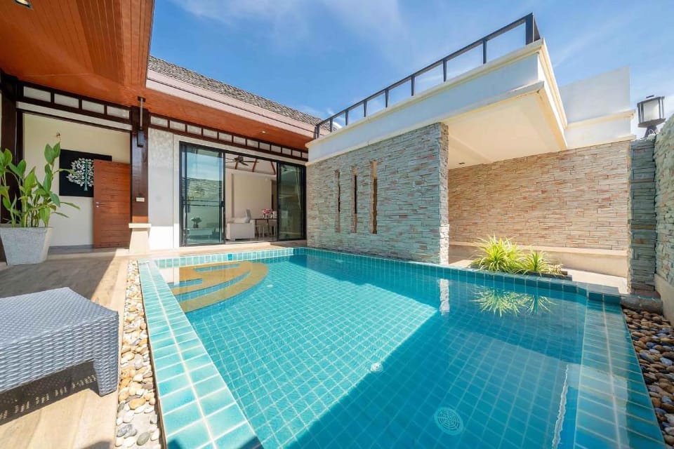 Property building, Swimming pool, Time of day, sunbed