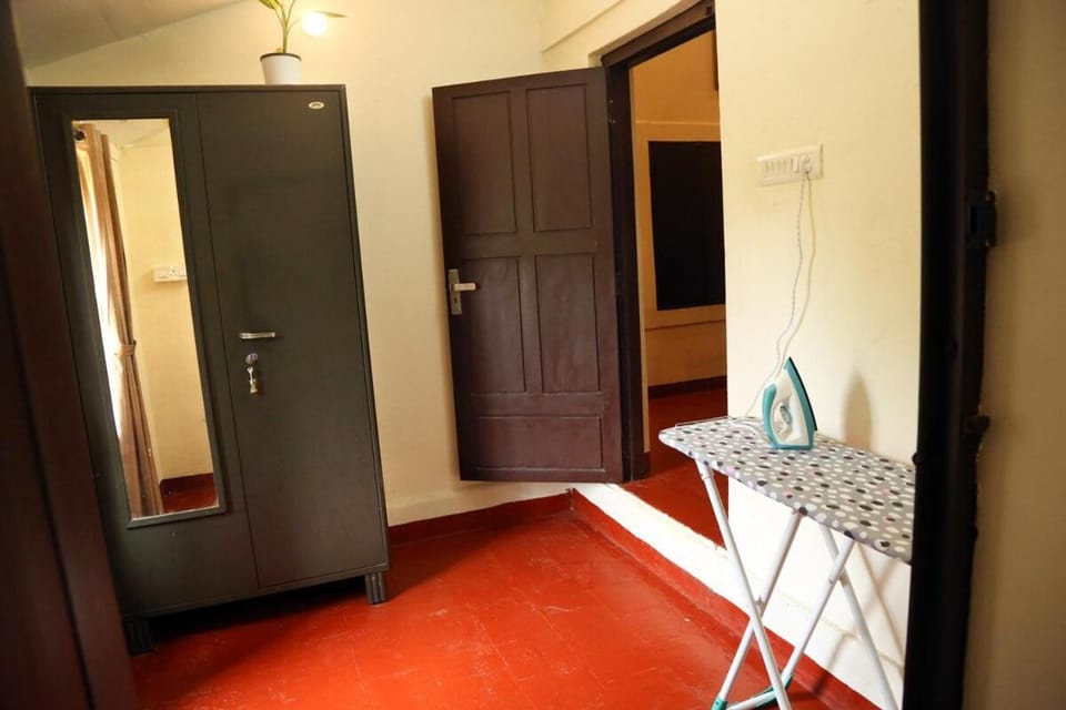 KJ ELoria Heritage Kerala Villa w AC & Kitchen Villa in Kozhikode