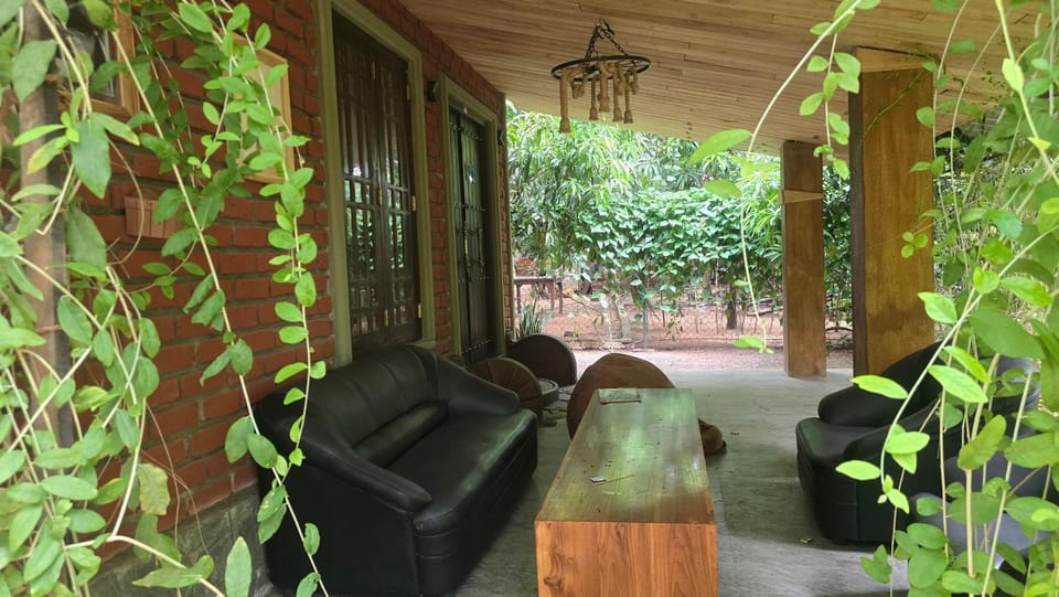 Ceylon wilpattu safari lodge Hotel in Sri Lanka