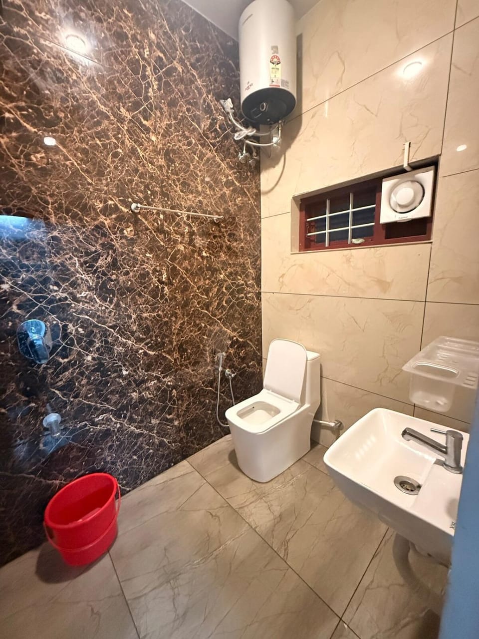 SS SERVICE VILLA Kumily 4BR Villa at Thekkady Villa in Kerala