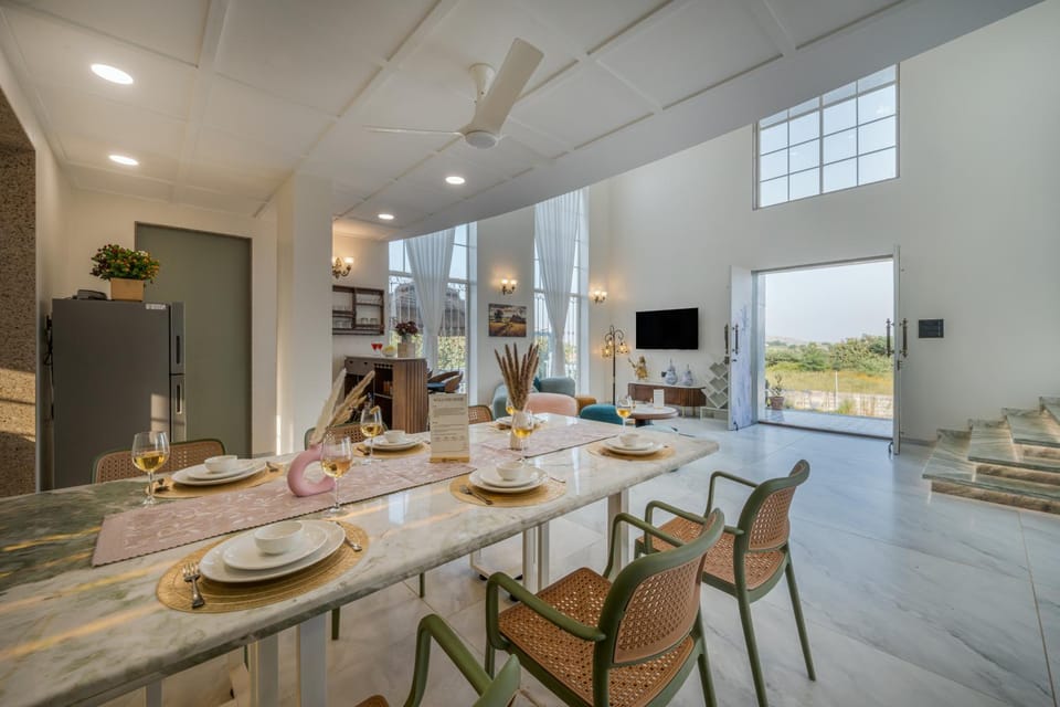 SaffronStays Bellora White Villa in Maharashtra