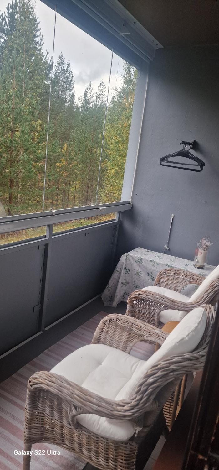 Kolmio lasitetulla parvekkeella Apartment in Finland