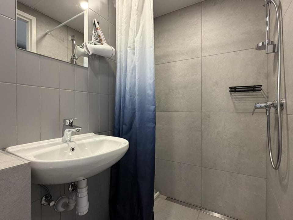 Studio/Private gym/co-working/wifi/parking Apartment in Tallinn