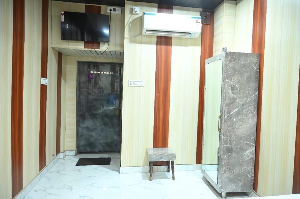 Shri Gopinath Guest House Bed and Breakfast in Varanasi