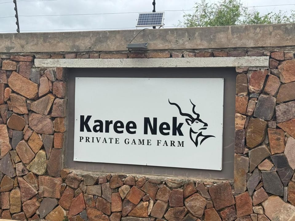 Karee Nek Private Game Farm House in South Africa