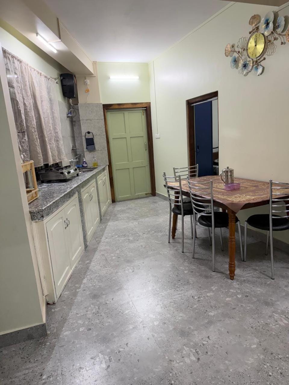 Na lade Apartment in India