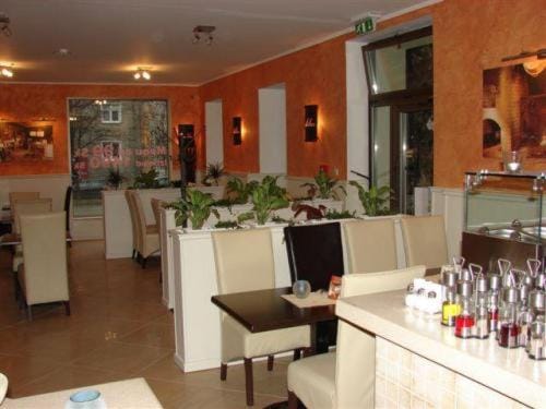 Restaurant/places to eat, Breakfast