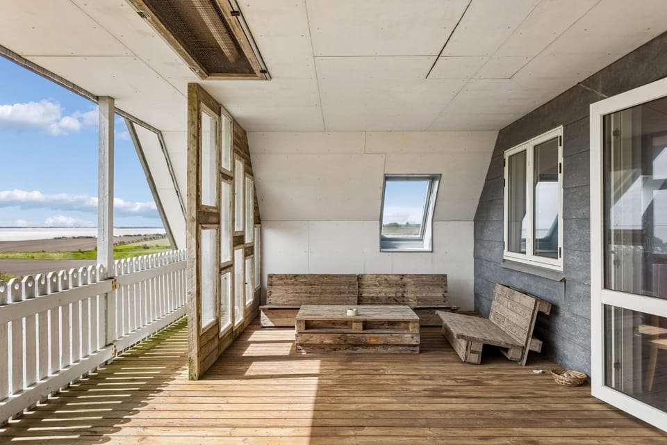 Helligsølejren House in Vestervig