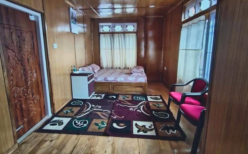 Cliff Heaven homestay Vacation rental in India