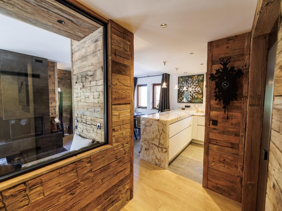 Living room, kitchen