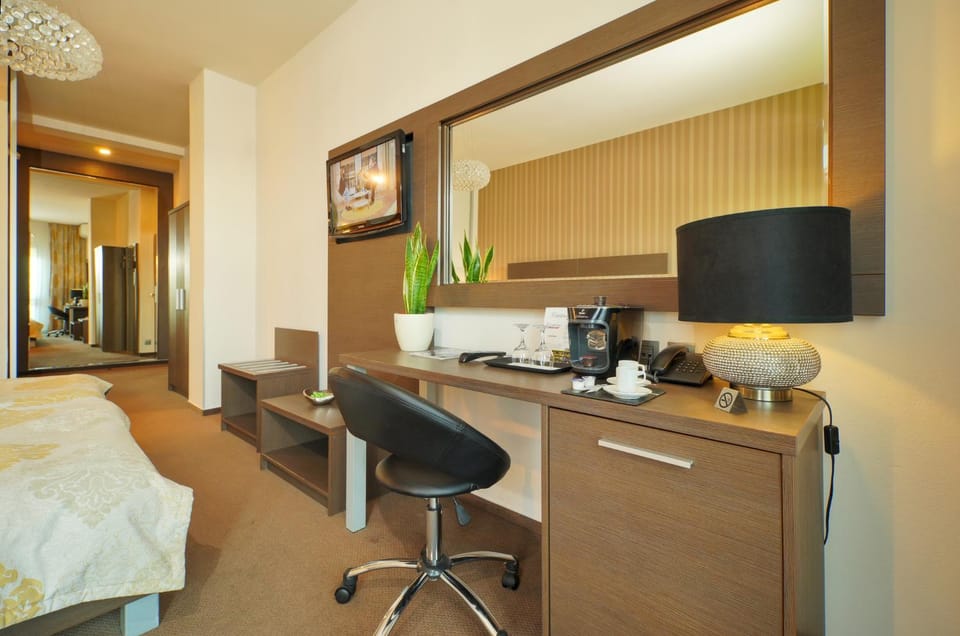TV and multimedia, Coffee/tea facilities