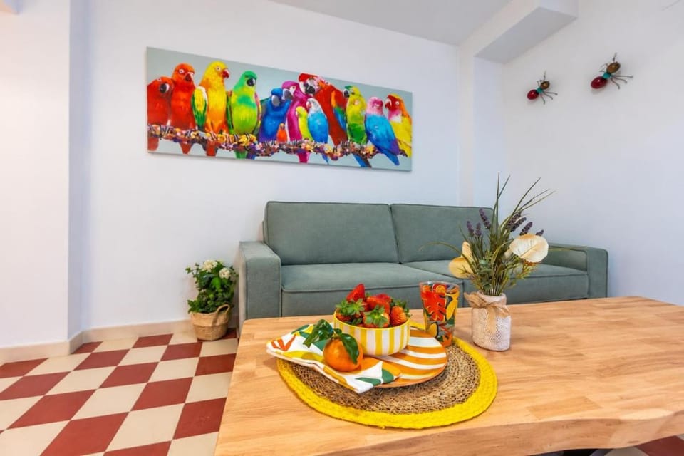 Gravina , In Heart of Old Town Tarifa, Beach 5 min, WiFi Apartment in Tarifa
