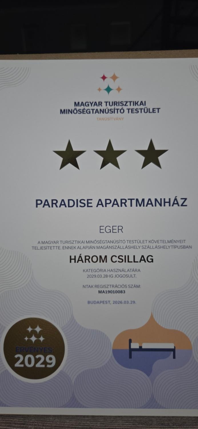 Paradise Apartmanház Apartment in Slovakia