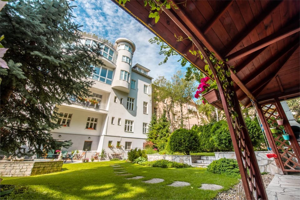 Property building, Garden view